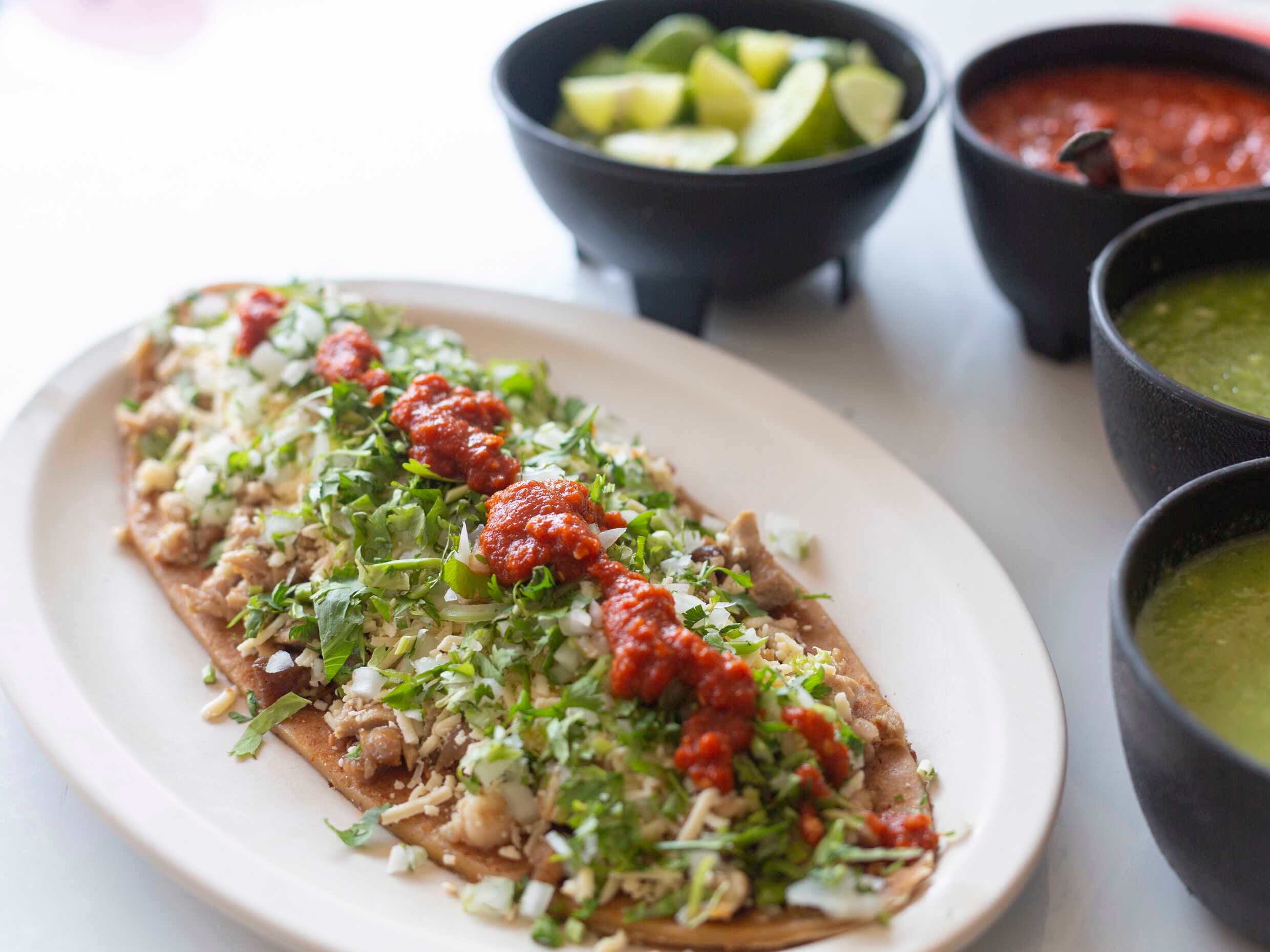 Huarache al pastor
