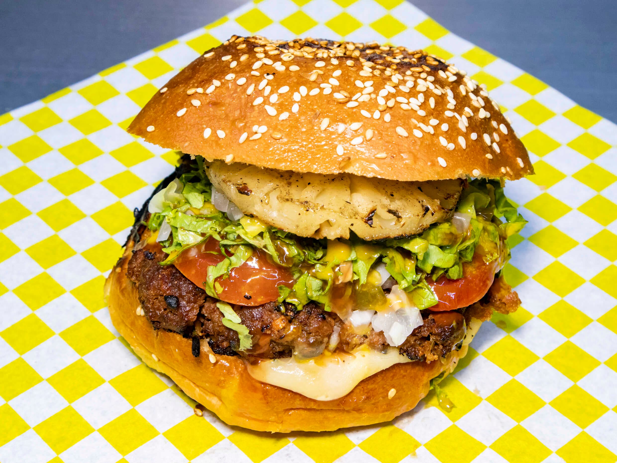 Hamburguesa de Arrachera Hawaiana