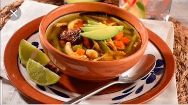 Caldo Tlalpeño