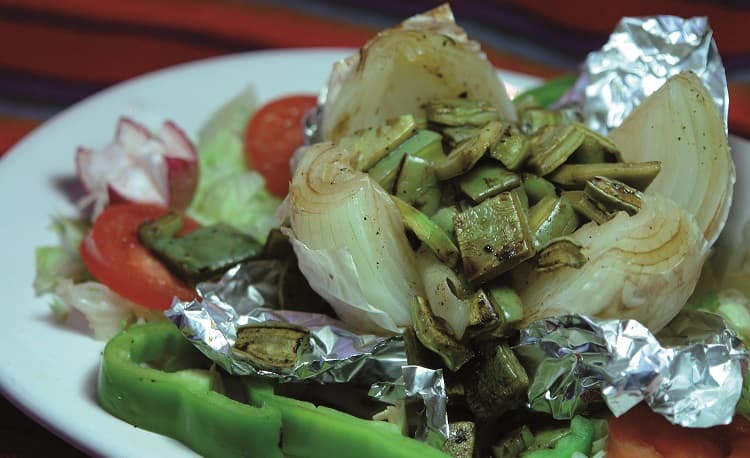 Carbolla con Nopales y Champiñones