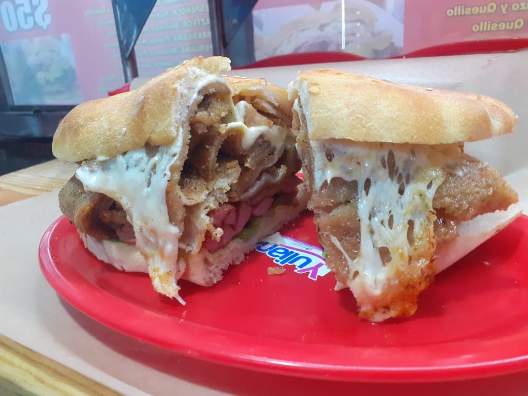 Torta Toluqueña