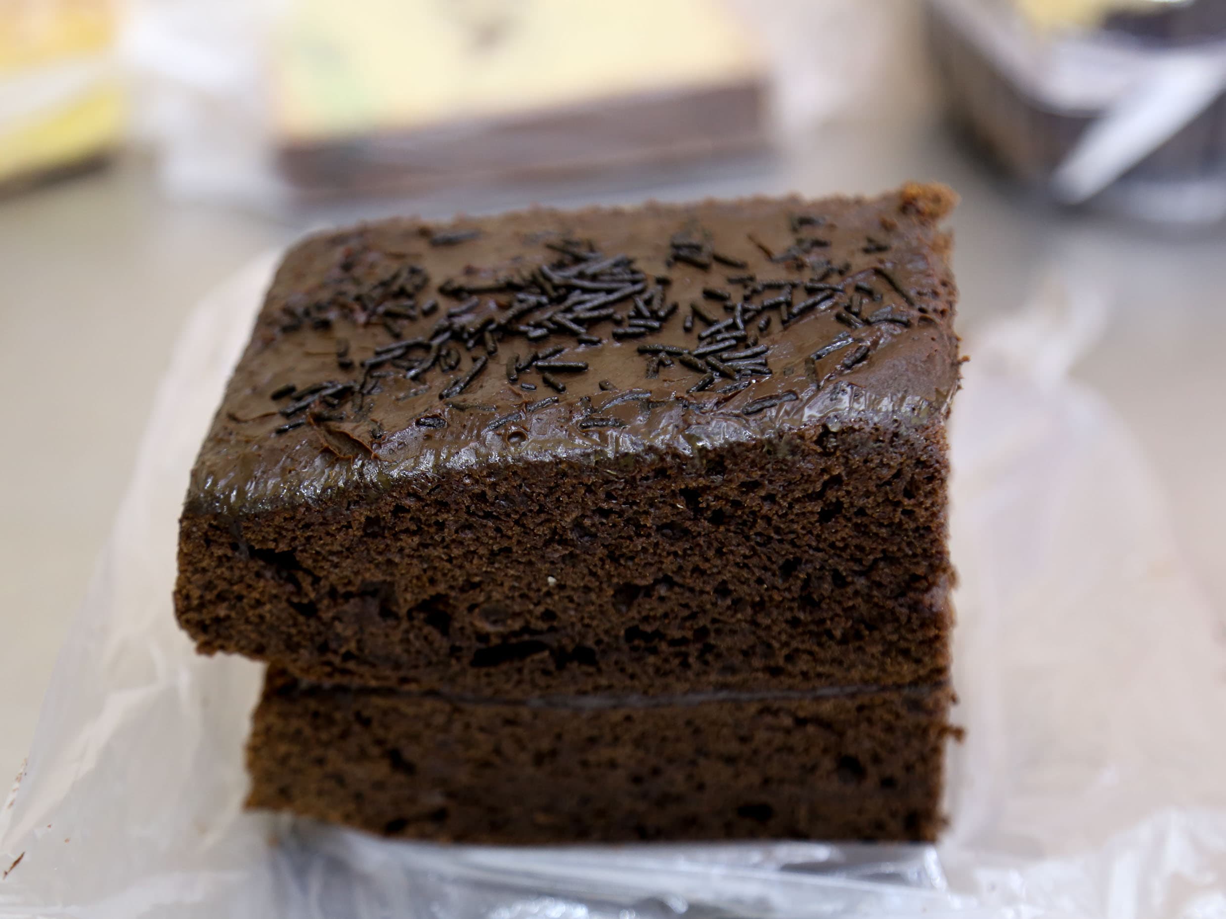 Rebanada de pastel de chocolate