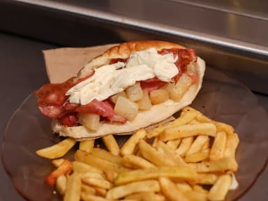 Hot Dog Hawaiano
