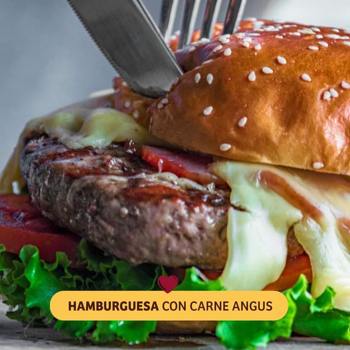 Hamburguesa Clásica