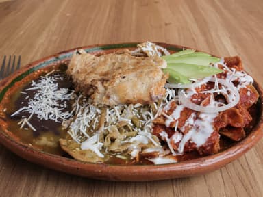 Chilaquiles con Huevo