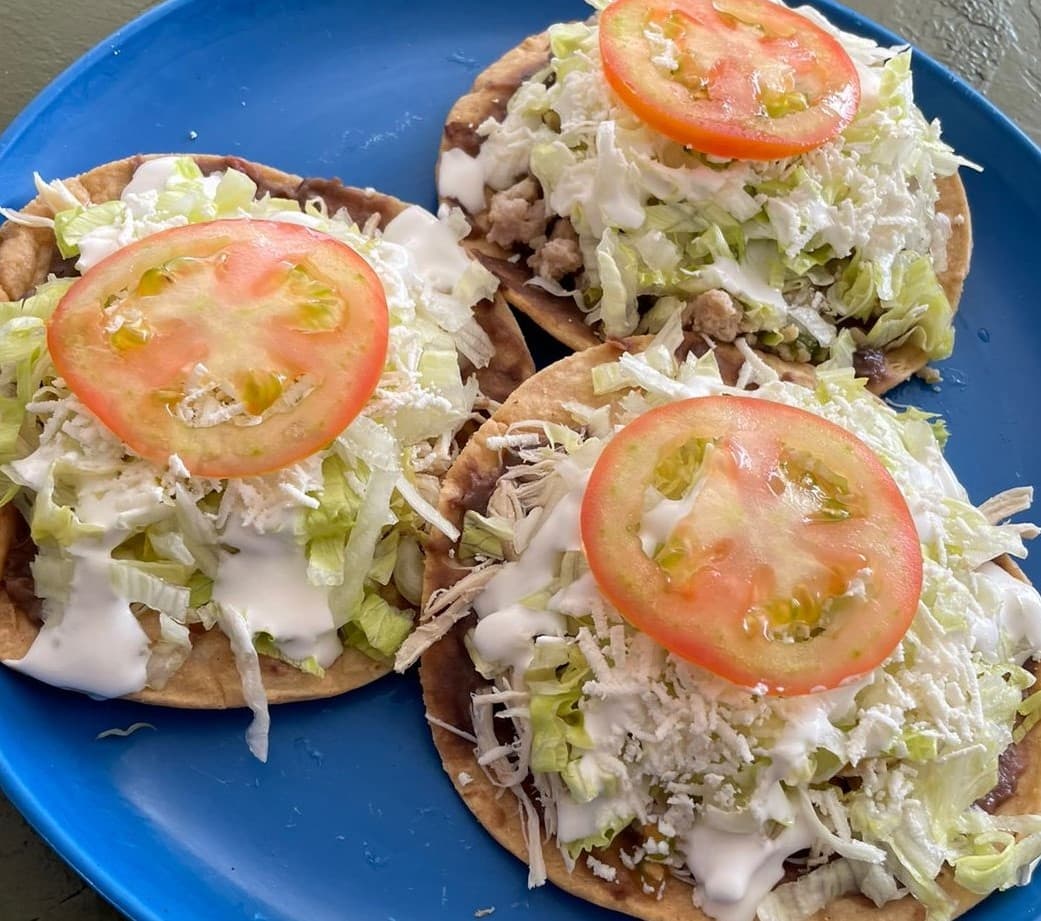 Tostadas de Pollo