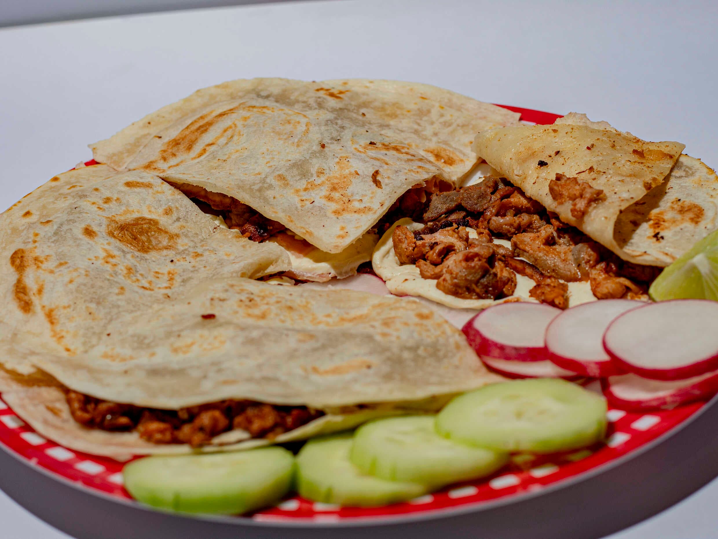 Quesadilla con Pastor