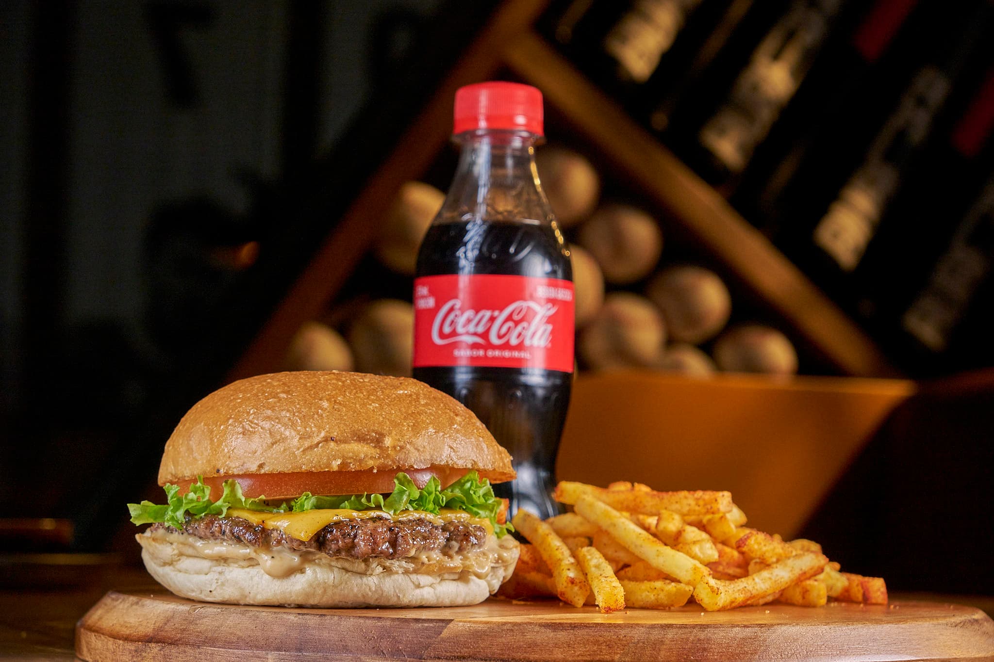 Combo Cheese Burger + Papas + Coca Cola