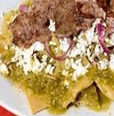 Chilaquiles con Costilla Encebollada