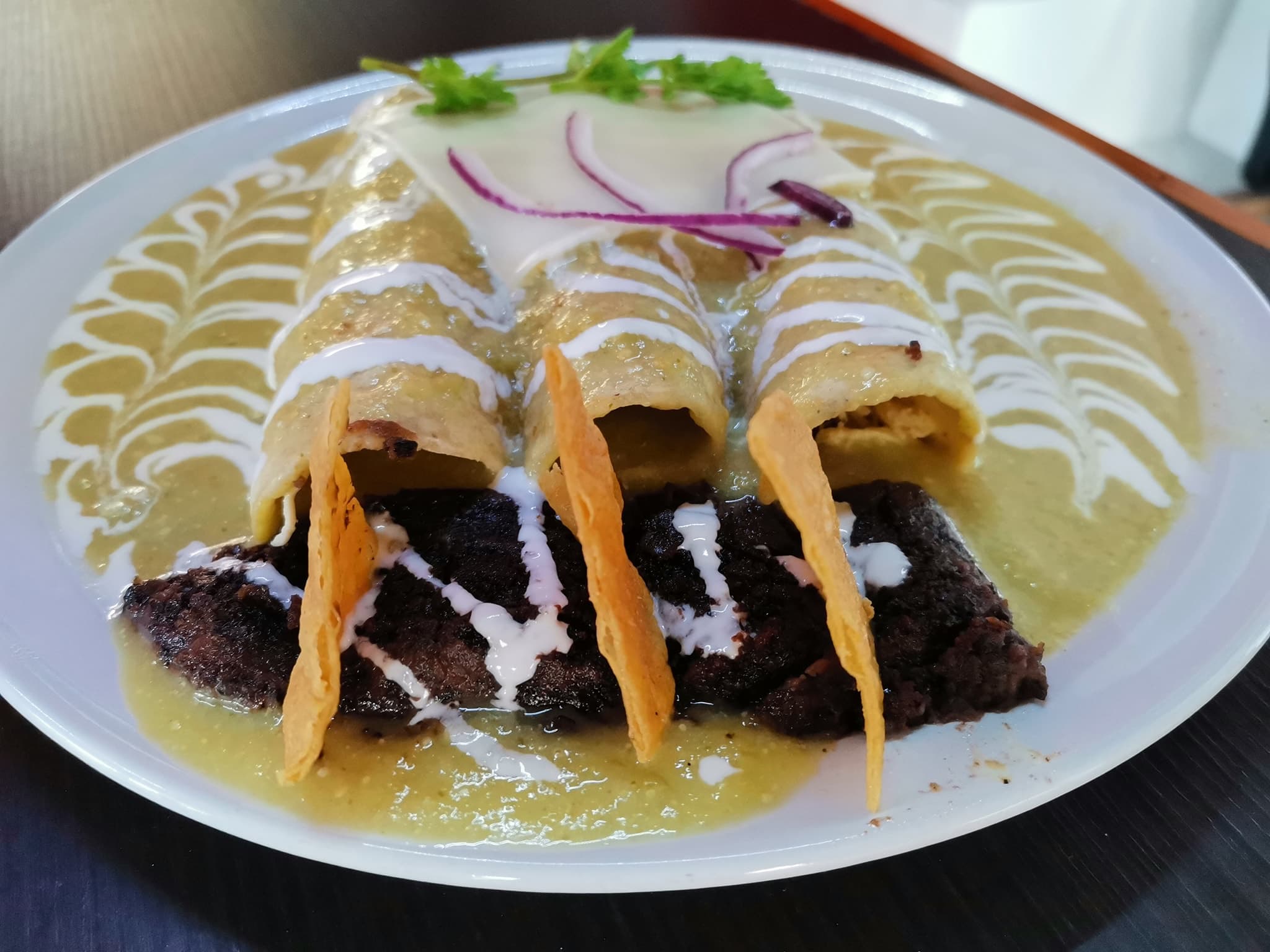 Enchiladas Suizas