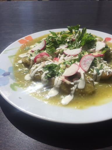 Tlacoyos en Salsa
