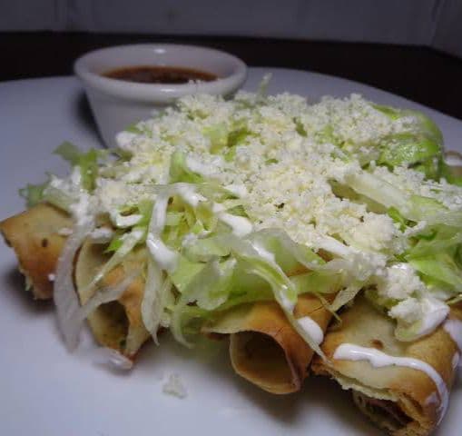 Orden de Tacos Dorados