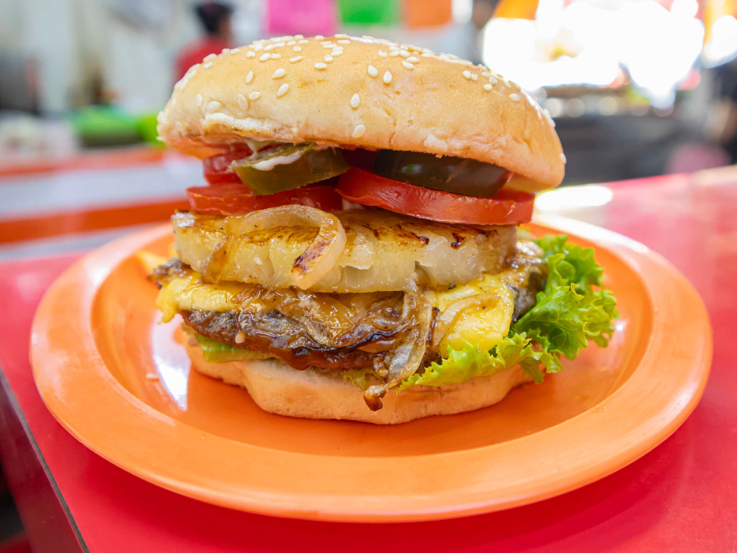 Hamburguesa Hawaiana
