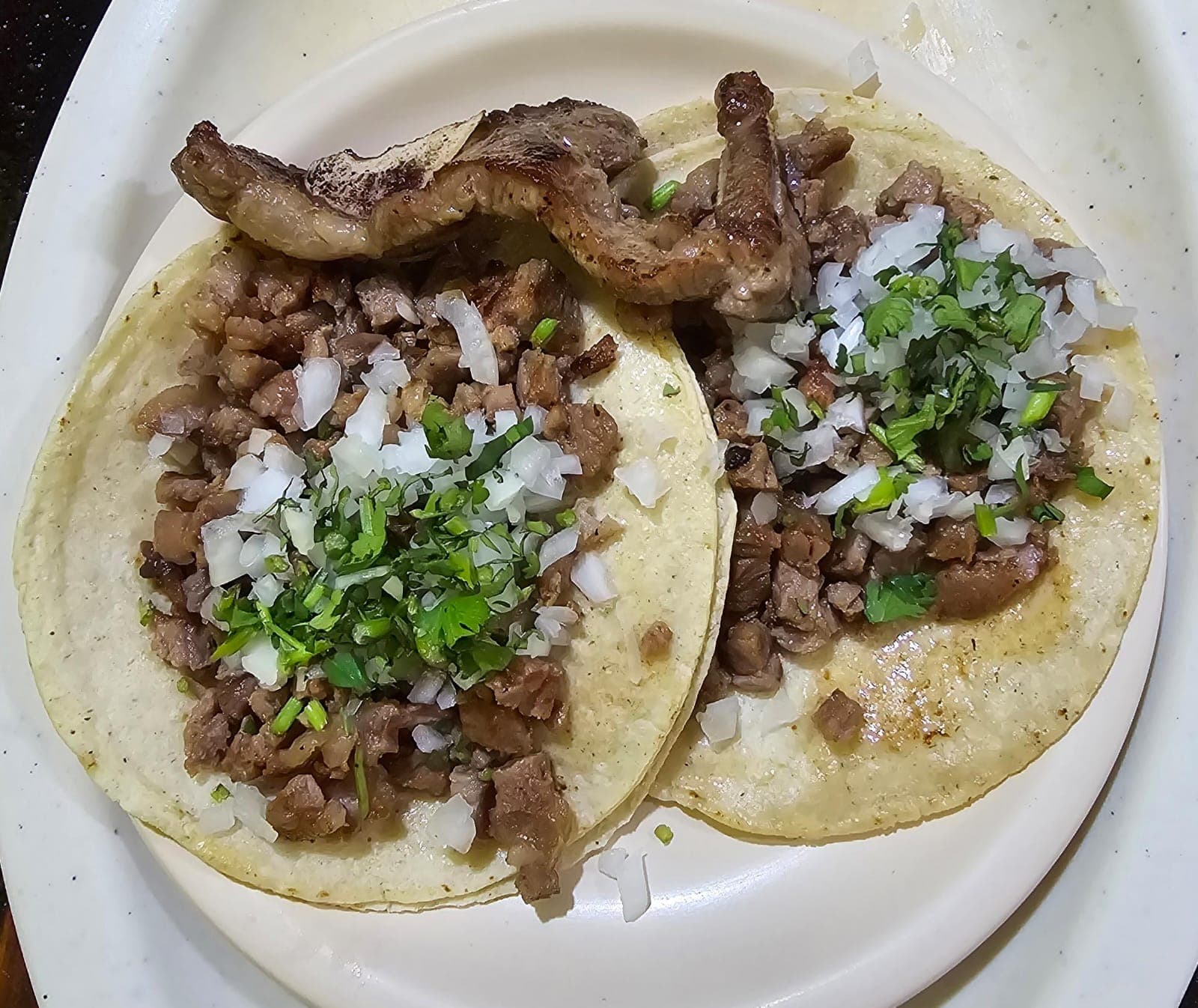 Taco de Tortilla de Maíz con Costilla