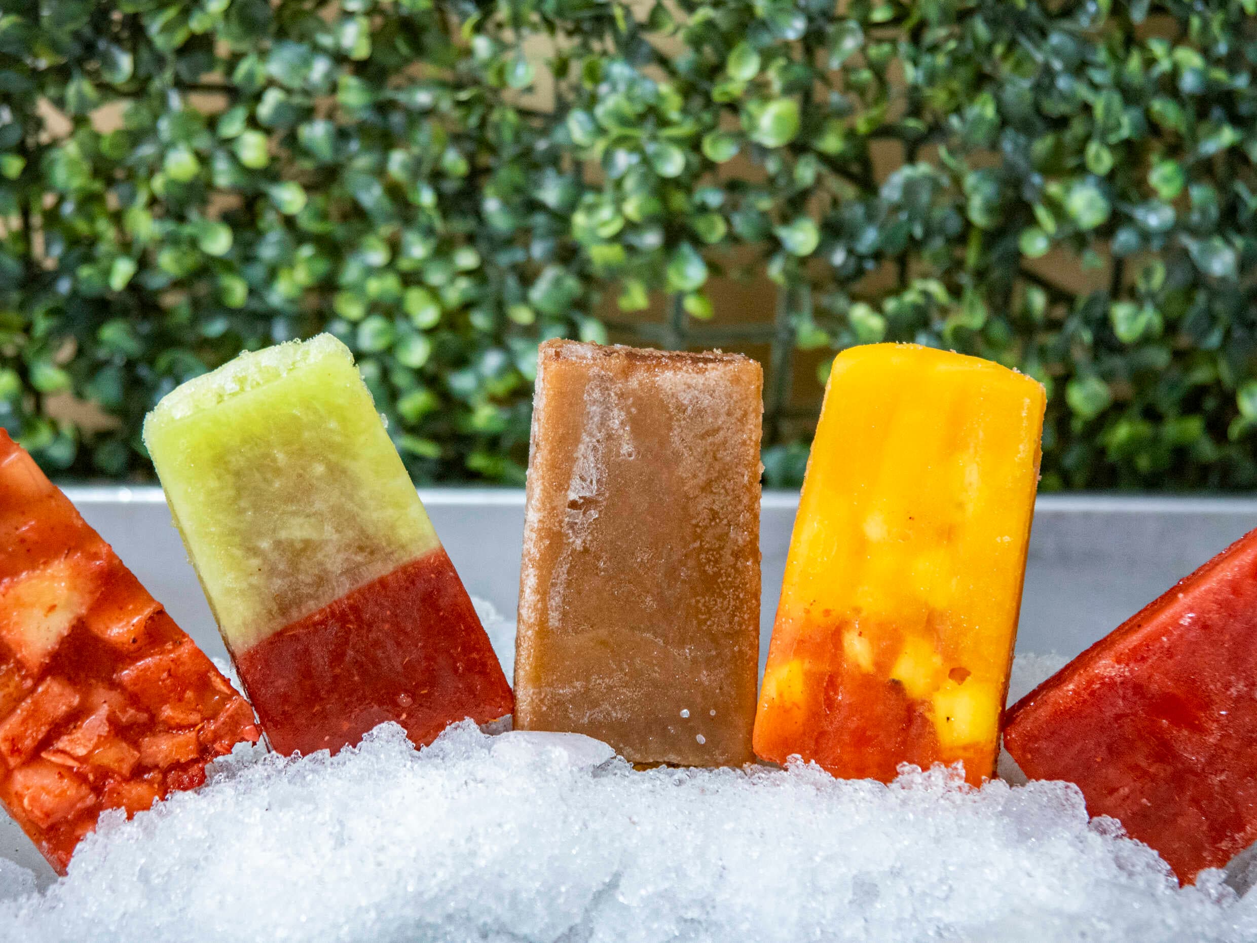 2 Paletas de Agua + 1 Paleta Skwinkles