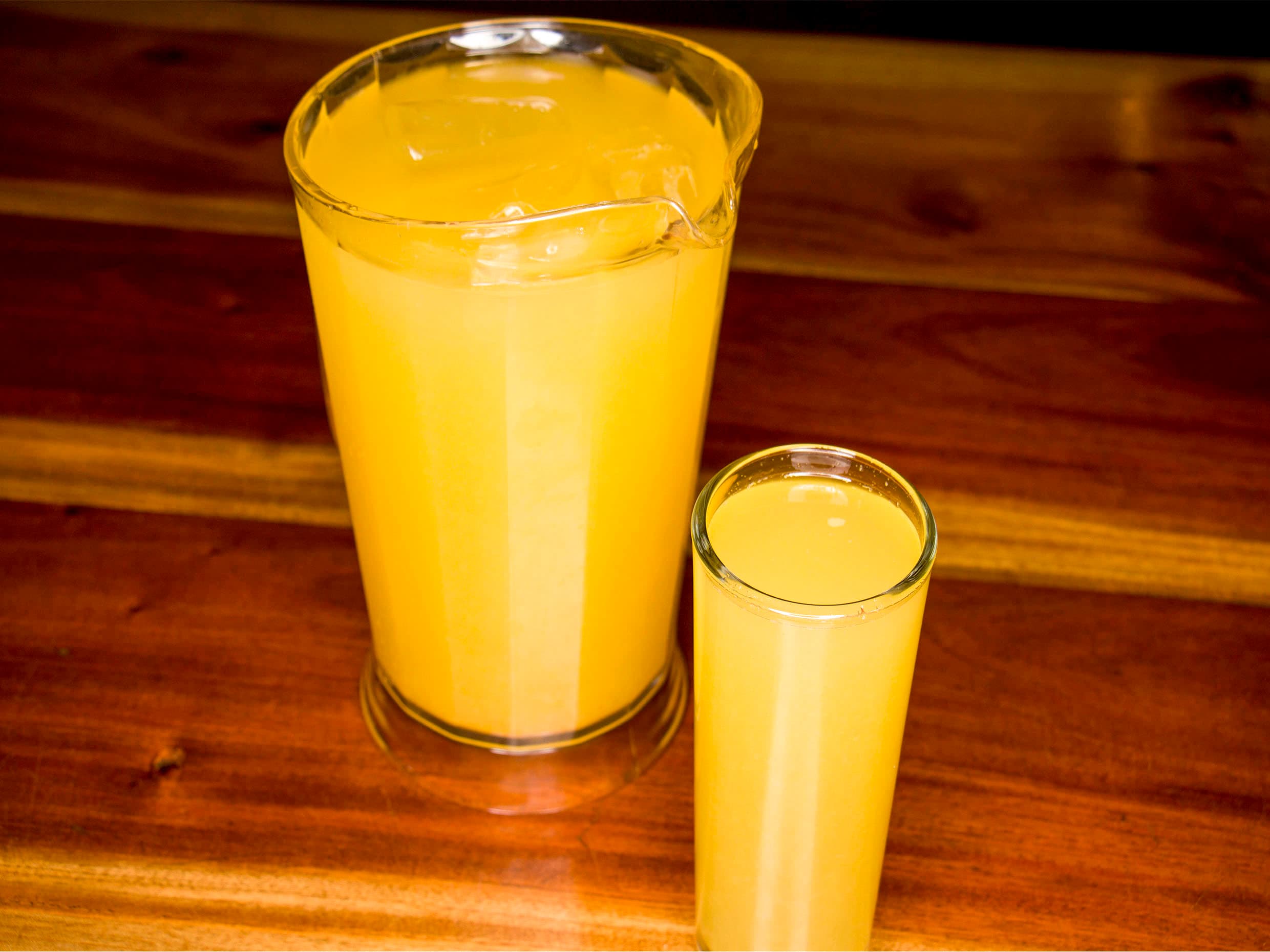Jarra de Naranjada Preparada