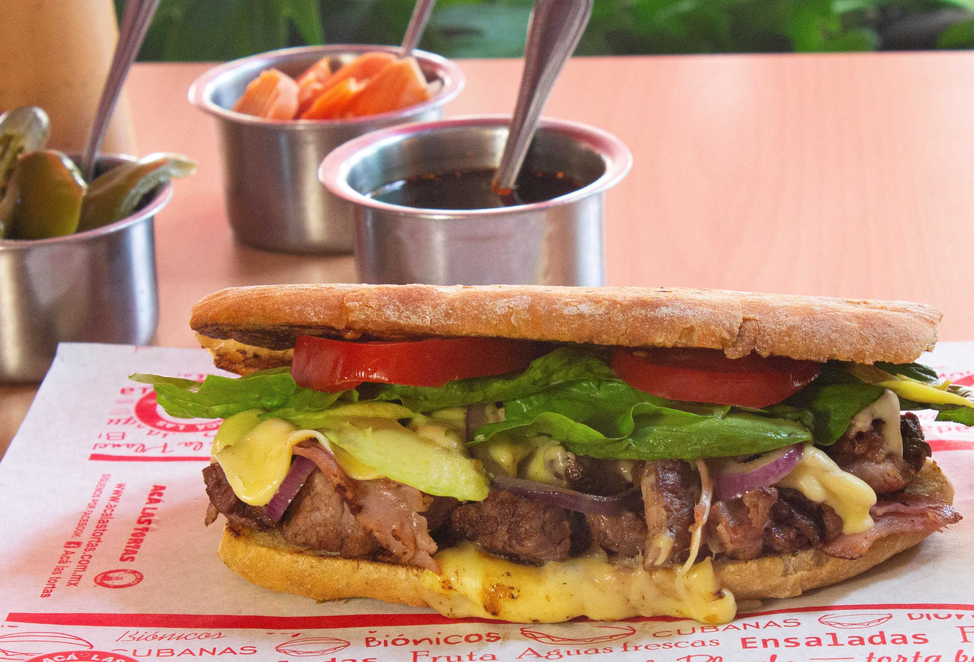 Combo-Cubana res