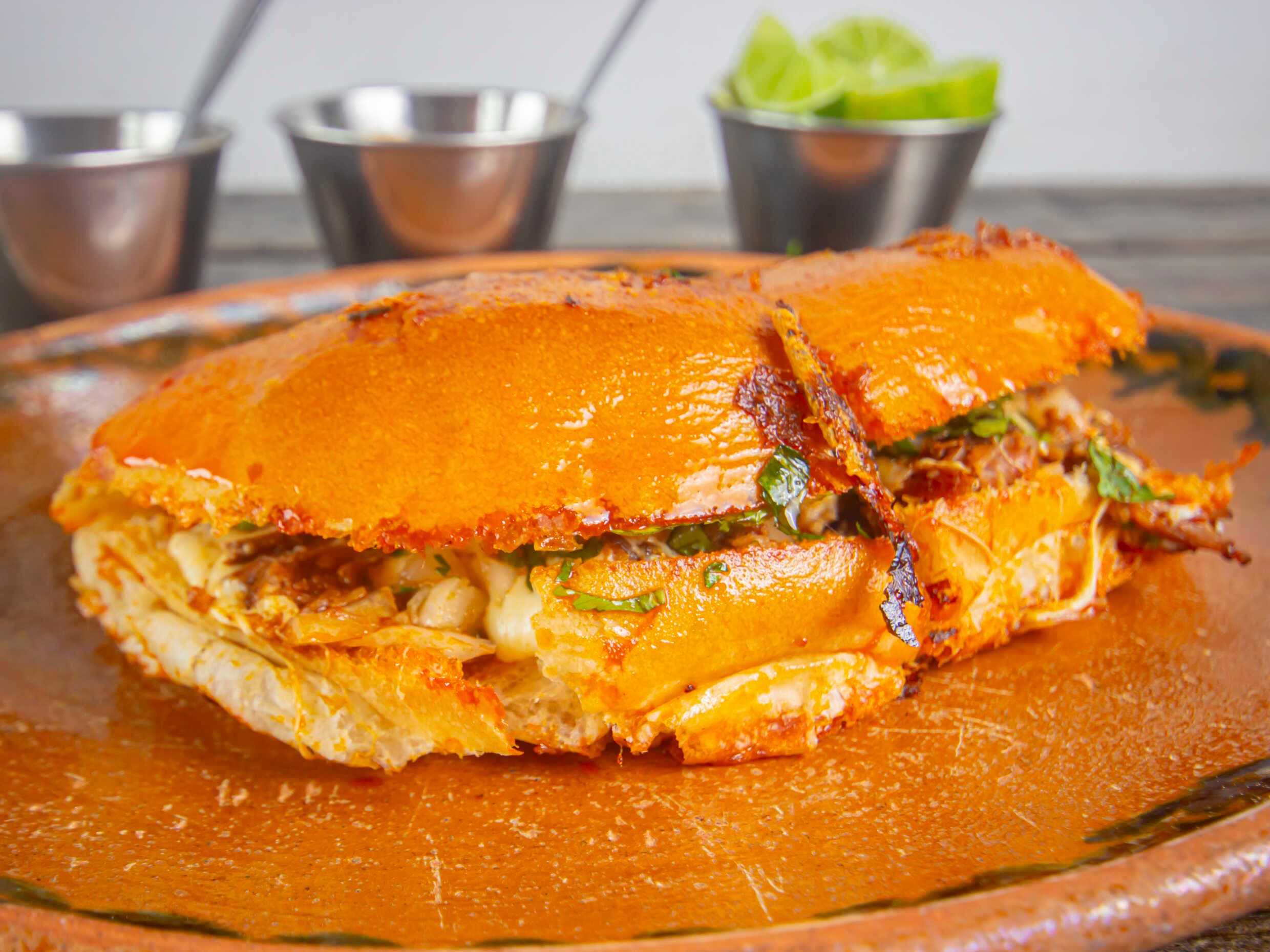 Torta de Birria