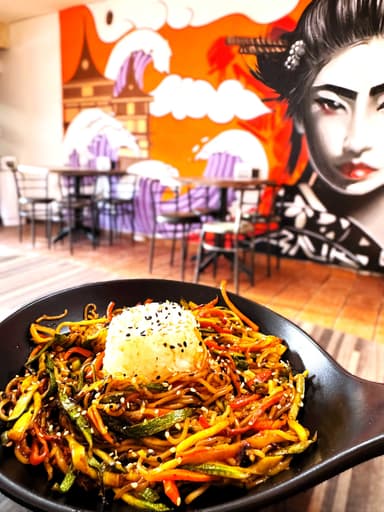 Yakisoba Pollo
