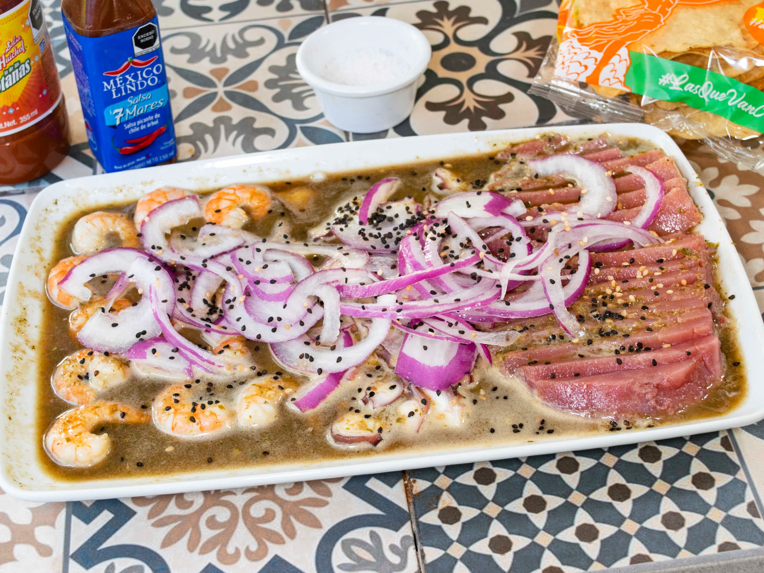 PLato Botanero
