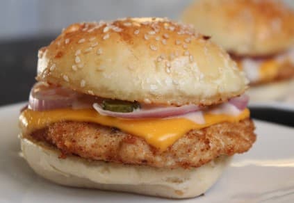 HAMBURGUESA DE FILETE DE POLLO