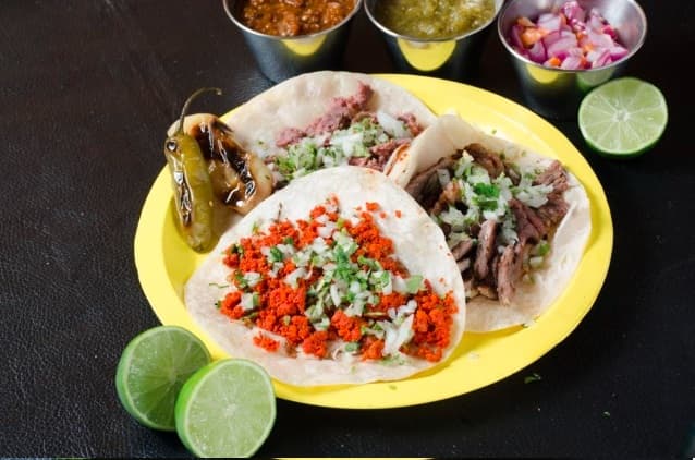 Combo 5 Quesadillas + Coca Cola