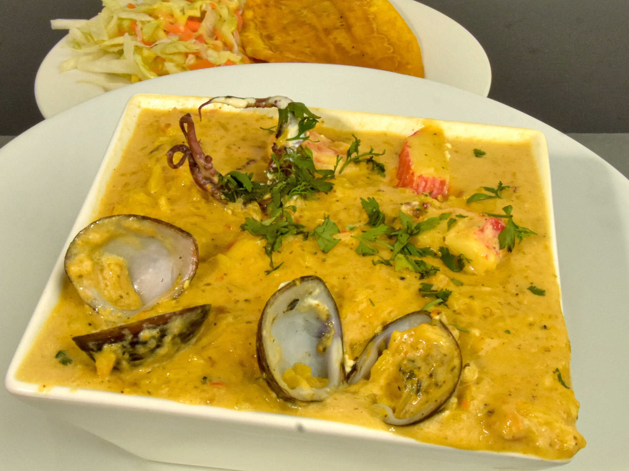 Arroz atollao de camarones