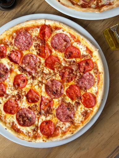 Pizza Pepperoni 28 cm
