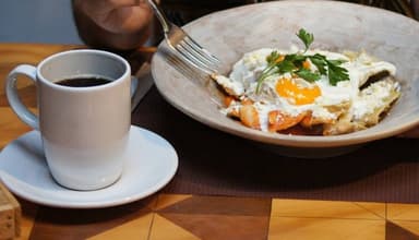 COMBO-Chilaquiles Dovorciados