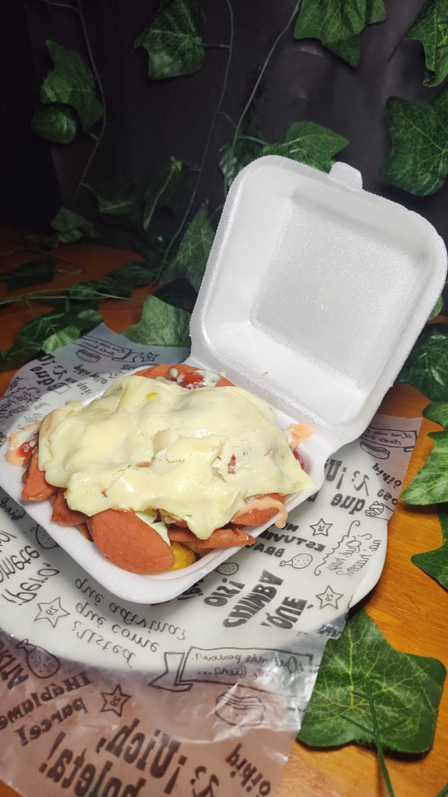 Salchipapa Gratinada