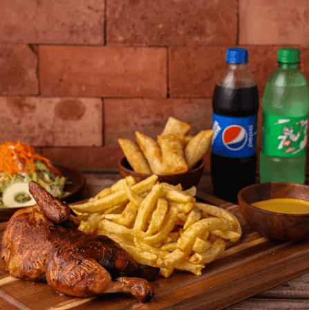 1/2 Pollo con papas + Ensalada + Tequeños + Bebida