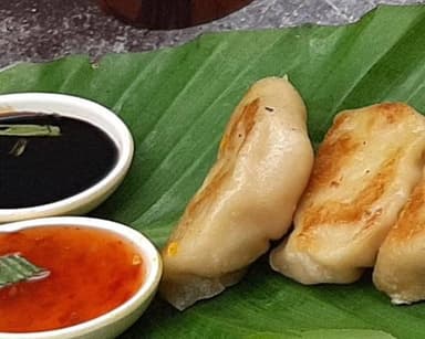 Momos de Pollo Cheezy