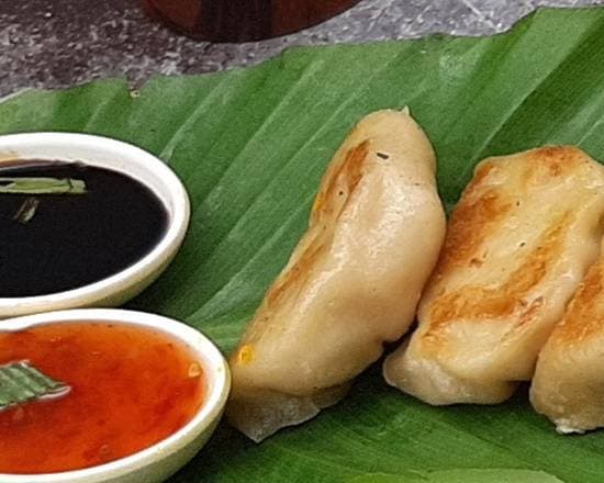 Momos de Pollo Cheezy