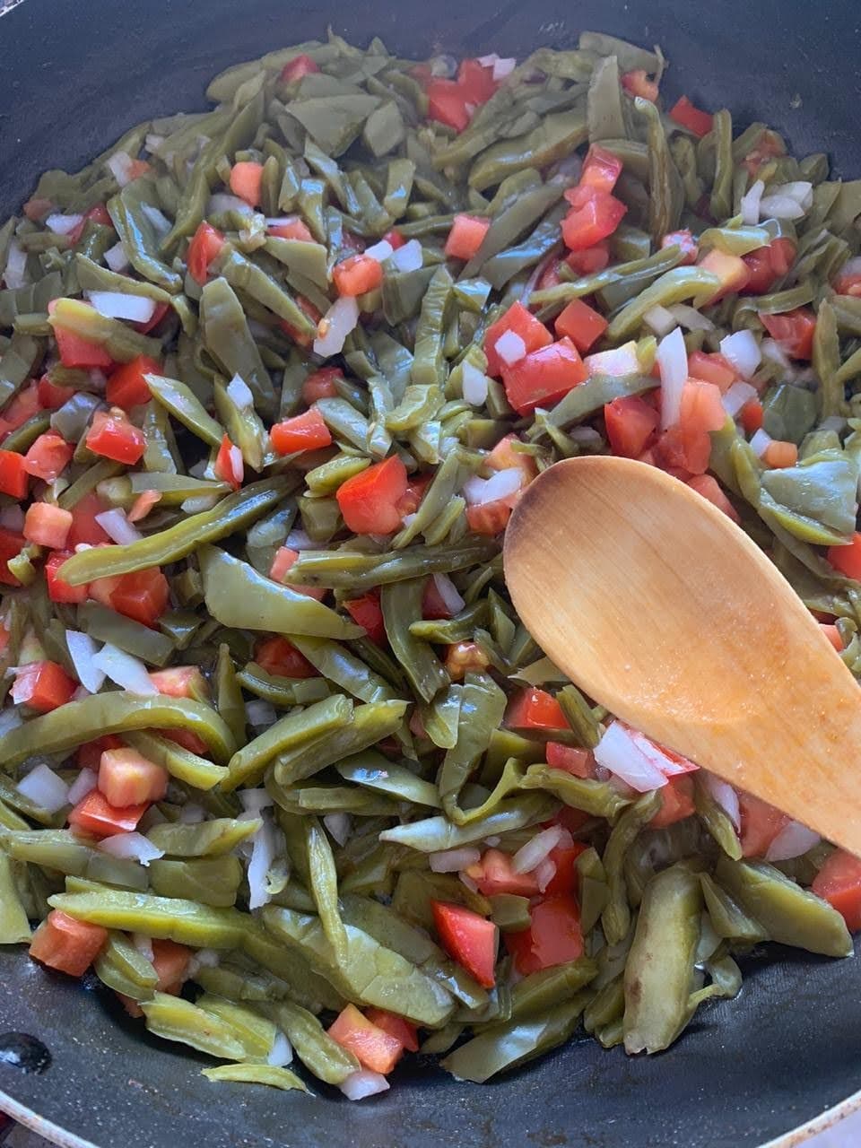 GORDITA DE NOPALES