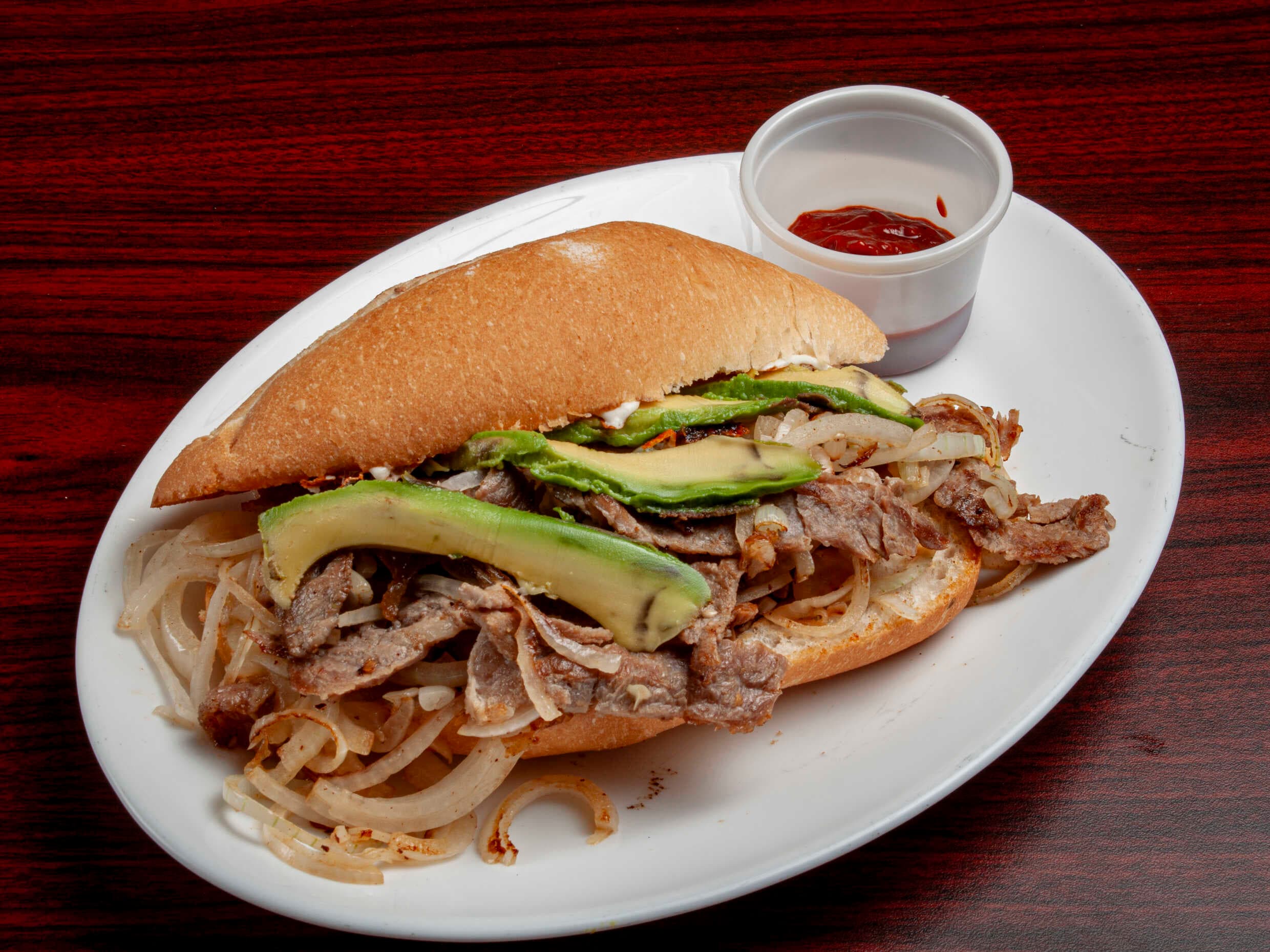 Torta de costilla encebollada