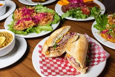 Torta Surtida + Copa de horchata coco