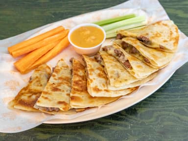 QUESADILLA SONORA POLLO