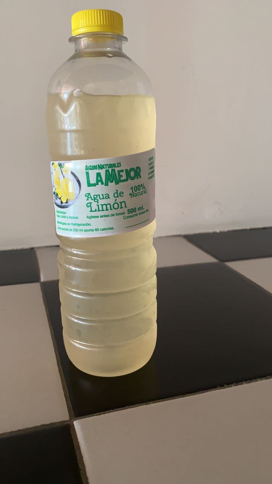 Agua de Limón