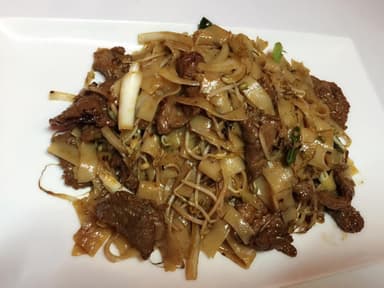 Sa Ho Fan Frito con Carne de Res