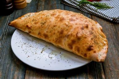 Calzone Carnes