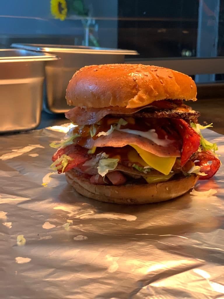 BURGUER CONSENTIDA