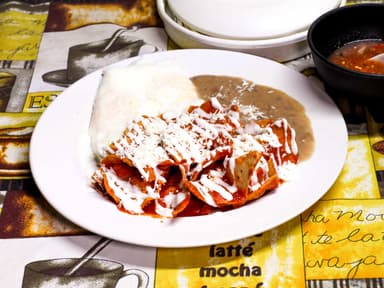 Chilaquiles Rojos