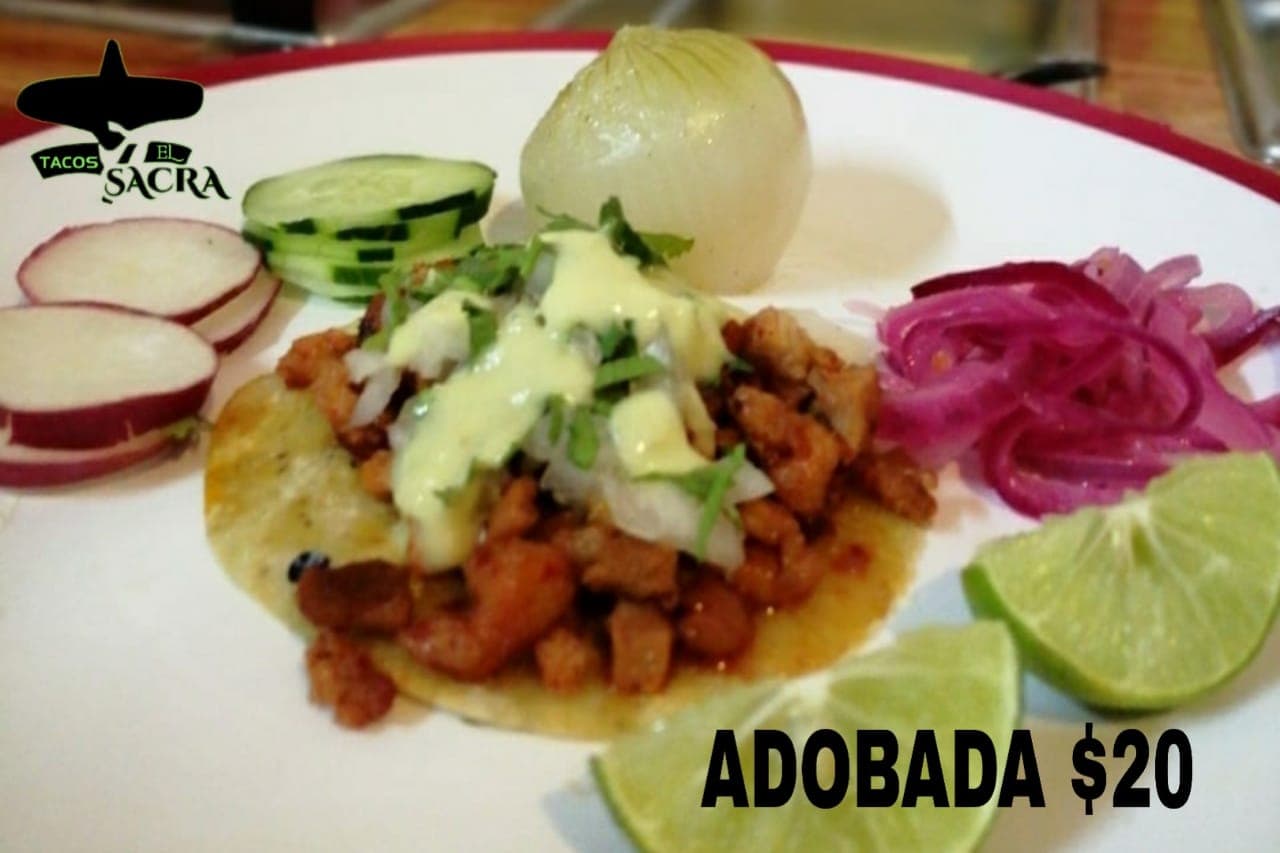 Taco de Adobada