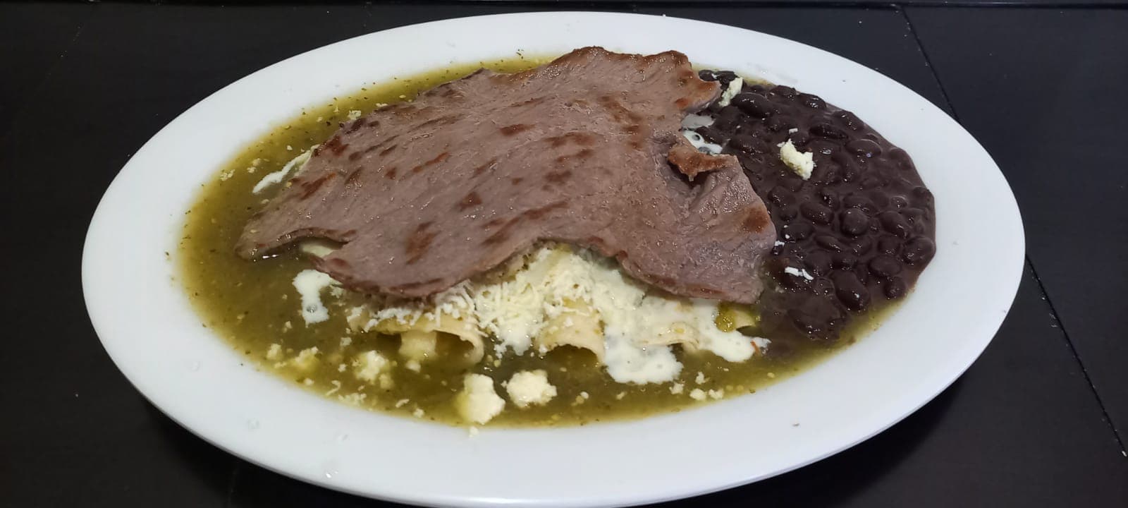 Enchilada con Cecina