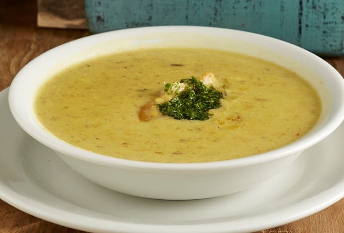 Taza De Sancocho Mediana.