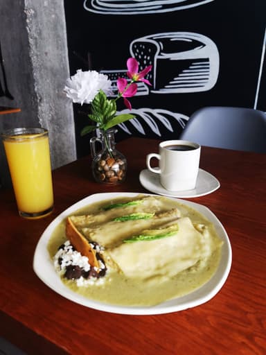 Enchiladas Suizas