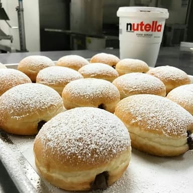 Dona Rellena con Nutella Ferrero