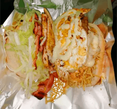 Combo Hamburguesa RANCHERA (Incluye Papas)