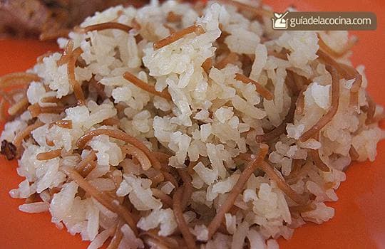 Arroz con Fideo