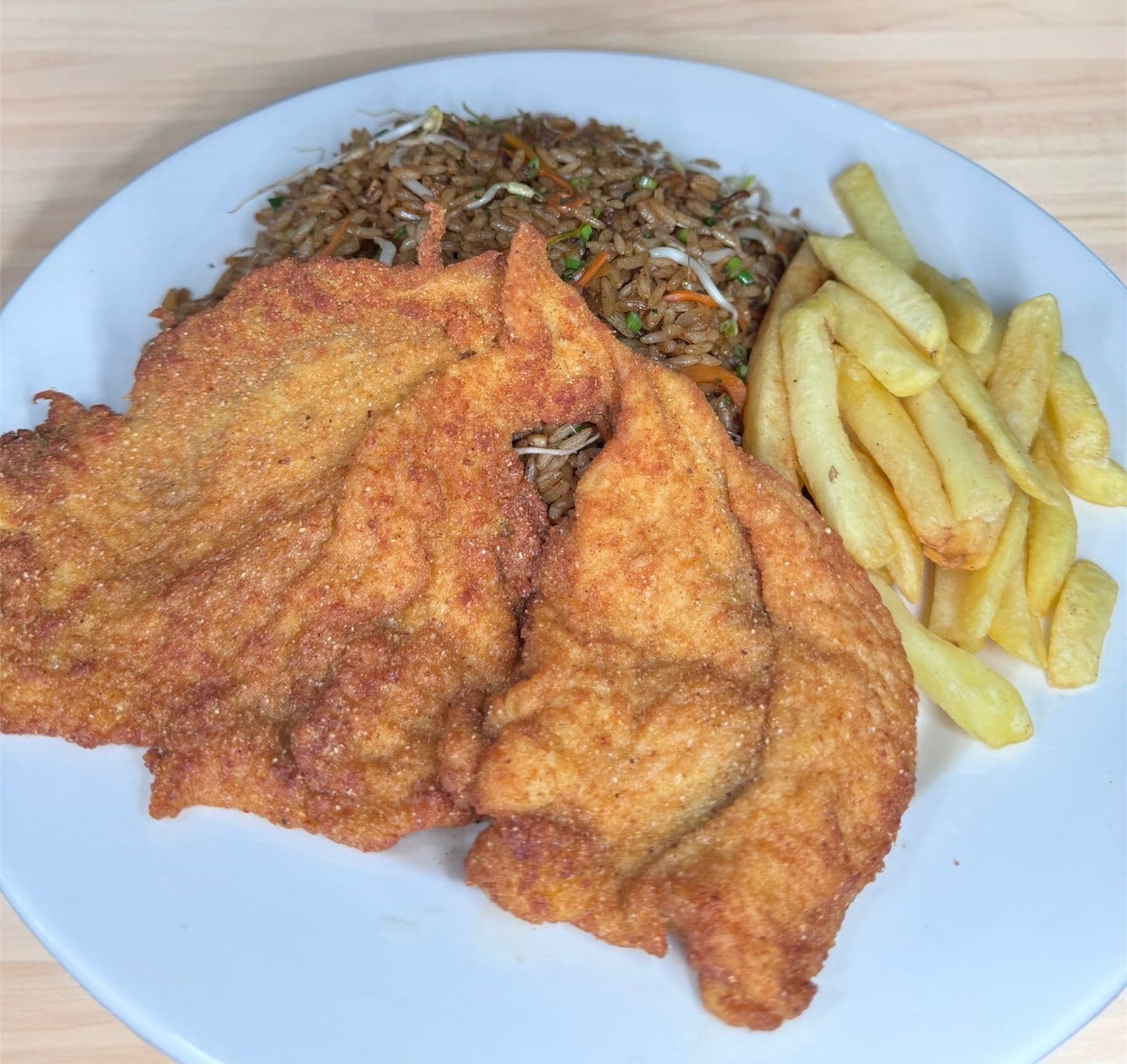 Arroz Oriental Personal + Chuleta de Pollo